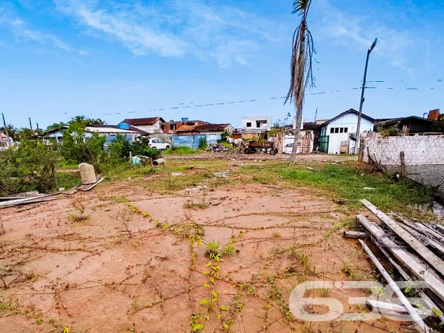 VENDE-SE TERRENO EM SÃO FRANCISCO DO SUL, SANTA CA