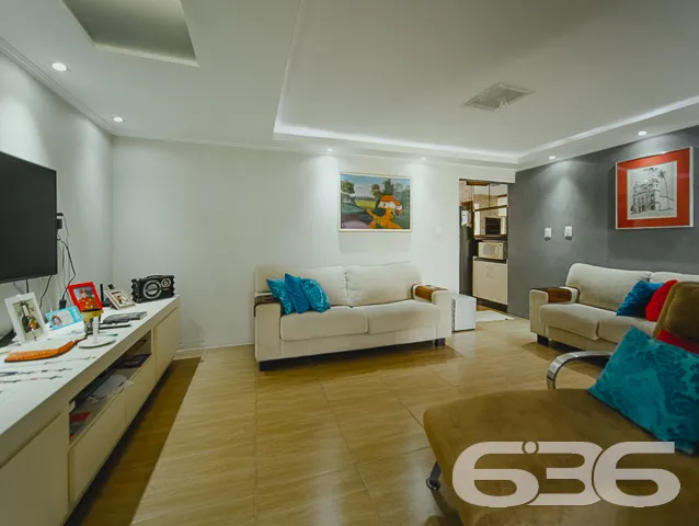 RESIDÊNCIA COM SUÍTE + 3 QUARTOS NO BAIRRO FÁTIMA 