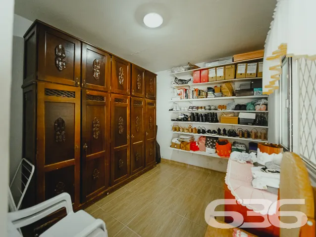 RESIDÊNCIA COM SUÍTE + 3 QUARTOS NO BAIRRO FÁTIMA 