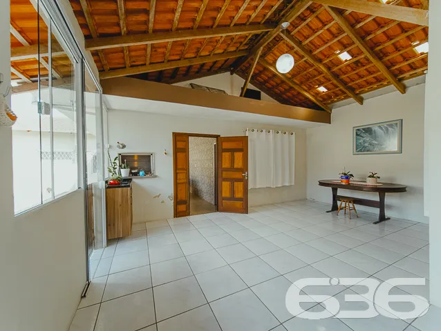 RESIDÊNCIA COM SUÍTE + 3 QUARTOS NO BAIRRO FÁTIMA 