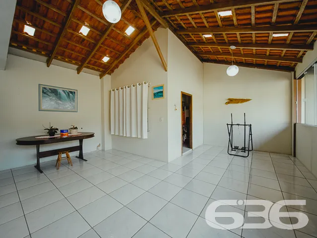 RESIDÊNCIA COM SUÍTE + 3 QUARTOS NO BAIRRO FÁTIMA 
