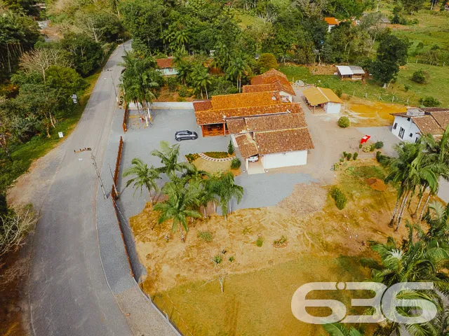 CHÁCARA À VENDA EM PIRABEIRABA - GRANDE OPORTUNIDA