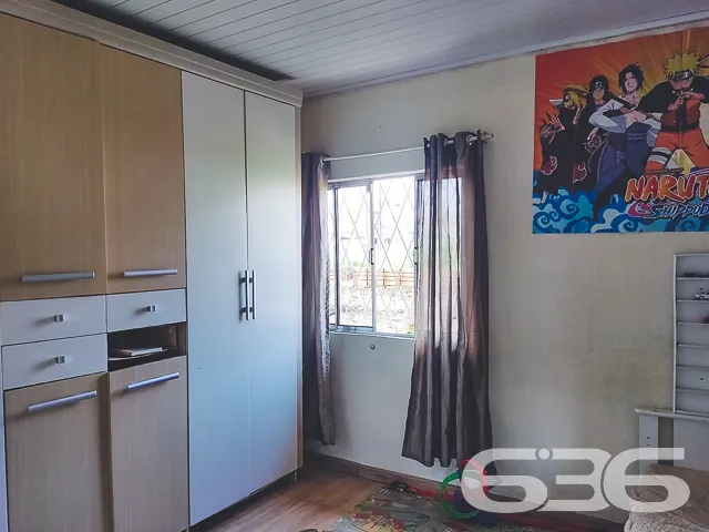 RESIDÊNCIA COM SUÍTE + 2 QUARTOS NO BAIRRO JOÃO CO