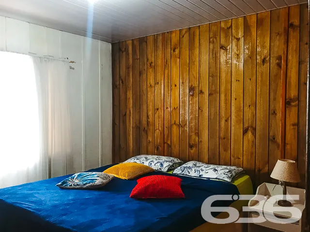 BELĂSSIMA RESIDĂNCIA COM 1 SUĂTE MAIS 3 QUARTOS NO