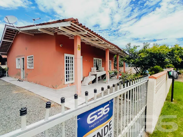 RESIDÊNCIA COM SUÍTE + QUARTO NA ENSEADA, SÃO FRAN