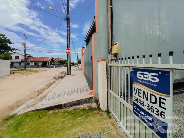 RESIDÊNCIA COM SUÍTE + QUARTO NA ENSEADA, SÃO FRAN