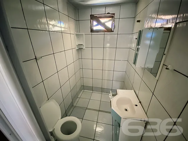 CASA COM SUĂTE + QUARTO NO BAIRRO BOEHMERWALD - ES