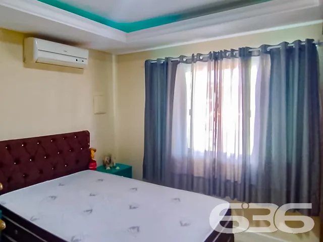 ÓTIMA CASA COM 3 QUARTOS NO BAIRRO PARQUE GUARANI
