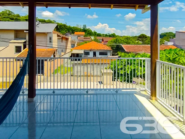 ÓTIMA CASA COM 3 QUARTOS NO BAIRRO PARQUE GUARANI
