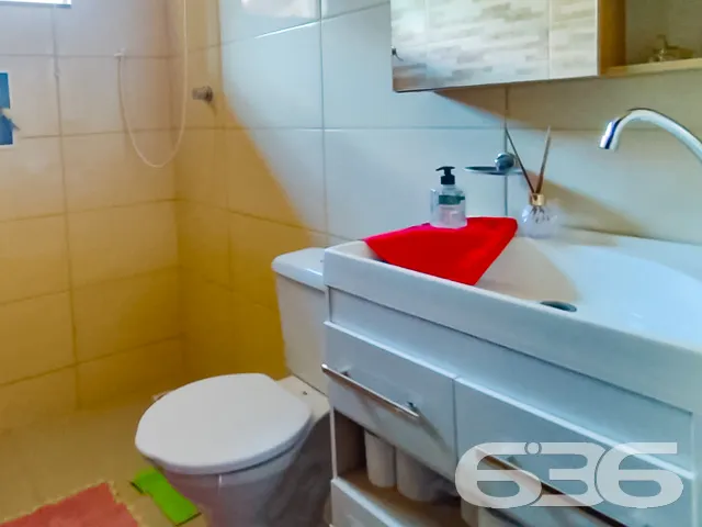 ÓTIMA CASA COM 3 QUARTOS NO BAIRRO PARQUE GUARANI
