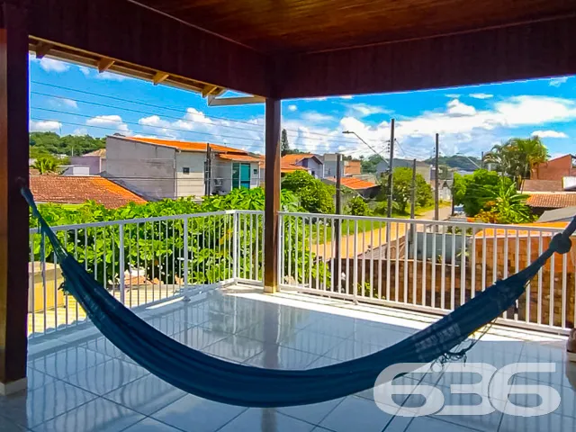 ÓTIMA CASA COM 3 QUARTOS NO BAIRRO PARQUE GUARANI
