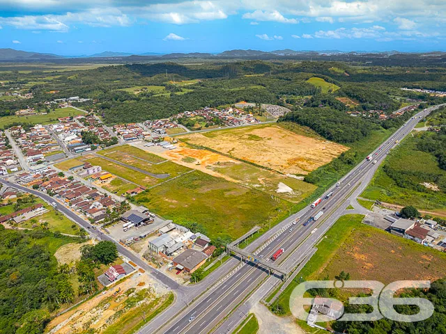 EXCELENTE TERRENO À VENDA EM JOINVILLE
São incrív