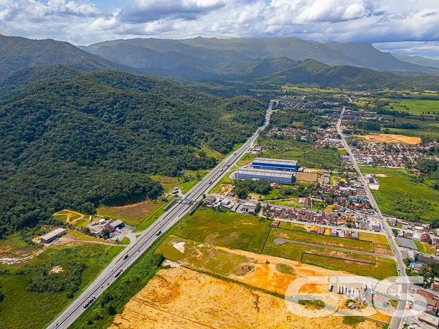 EXCELENTE TERRENO À VENDA EM JOINVILLE
São incrív