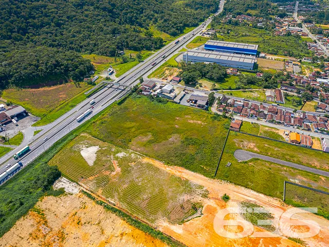 EXCELENTE TERRENO À VENDA EM JOINVILLE
São incrív
