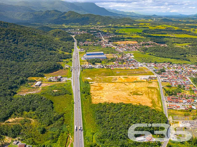 EXCELENTE TERRENO À VENDA EM JOINVILLE
São incrív