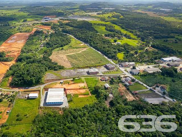 TERRENO INDUSTRIAL EM ARAQUARI
Este terreno indu