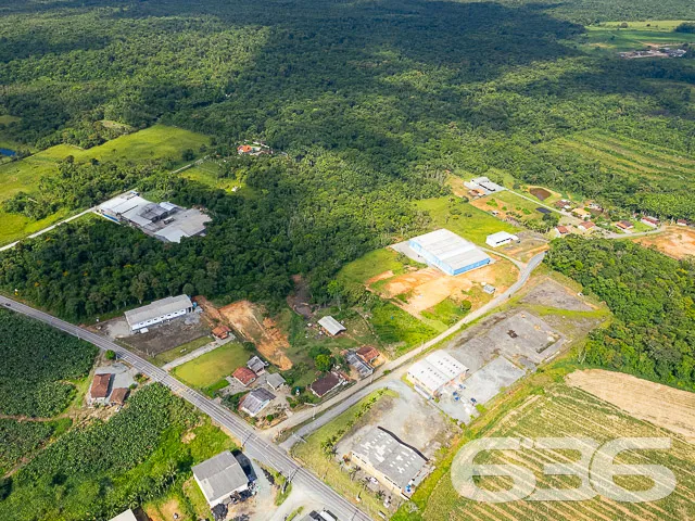 TERRENO INDUSTRIAL EM ARAQUARI
Este terreno indu