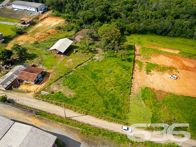 TERRENO INDUSTRIAL EM ARAQUARI
Este terreno indu