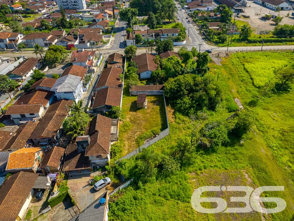 AMPLO TERRENO NO BAIRRO BUCAREIN - ESTUDA PERMUTA