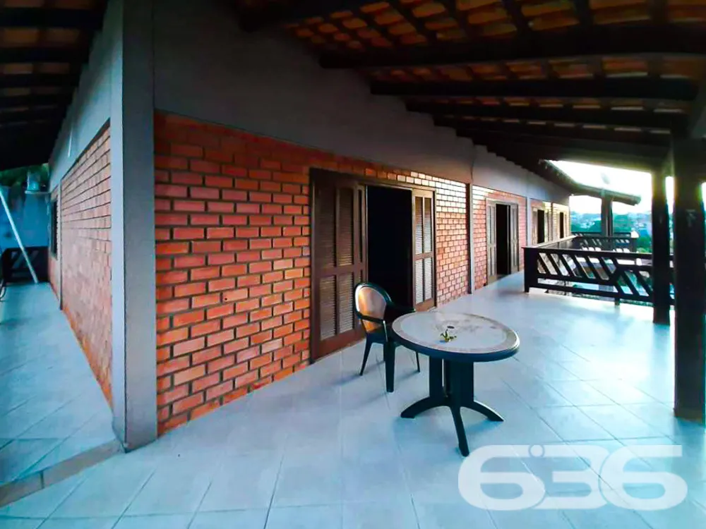 OPORTUNIDADE DE  SOBRADO COM 3 QUARTOS NO BAIRRO F