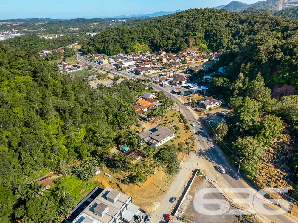 MAGNÍFICO TERRENO À VENDA NO CENTRO DE PIRABEIRABA