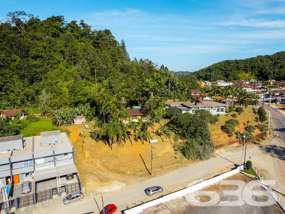 MAGNÍFICO TERRENO À VENDA NO CENTRO DE PIRABEIRABA