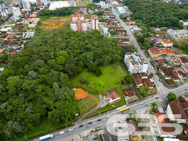 TERRENO À VENDA NO BAIRRO BOM RETIRO - ESTUDA PERM
