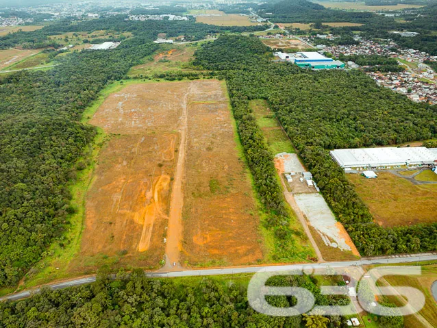 BELÍSSIMO TERRENO À VENDA NA ZONA INDUSTRIAL DE JO