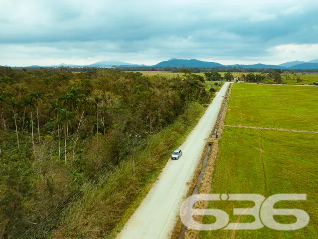 OPORTUNIDADE DE TERRENO ÚNICO EM GARUVA
Se você e