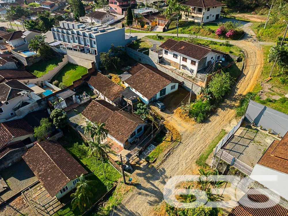 IMÓVEL À VENDA NO BAIRRO GUANABARA

Apresentamos a