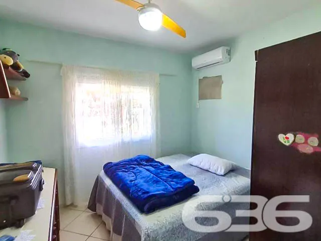 CASA COM PISCINA E ÁREA DE FESTAS EM UBATUBA, SÃO