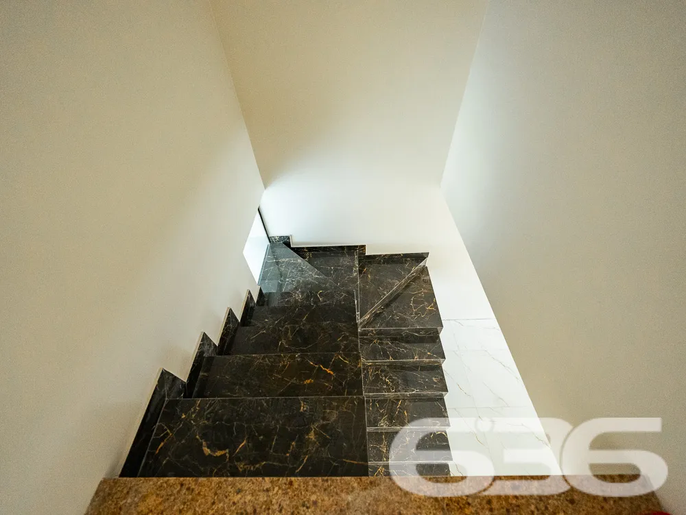 IMÓVEL COM SUÍTE + 2 QUARTOS NO BAIRRO SAGUAÇU
Ap