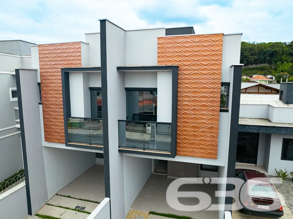 IMÓVEL COM SUÍTE + 2 QUARTOS NO BAIRRO SAGUAÇU
Ap