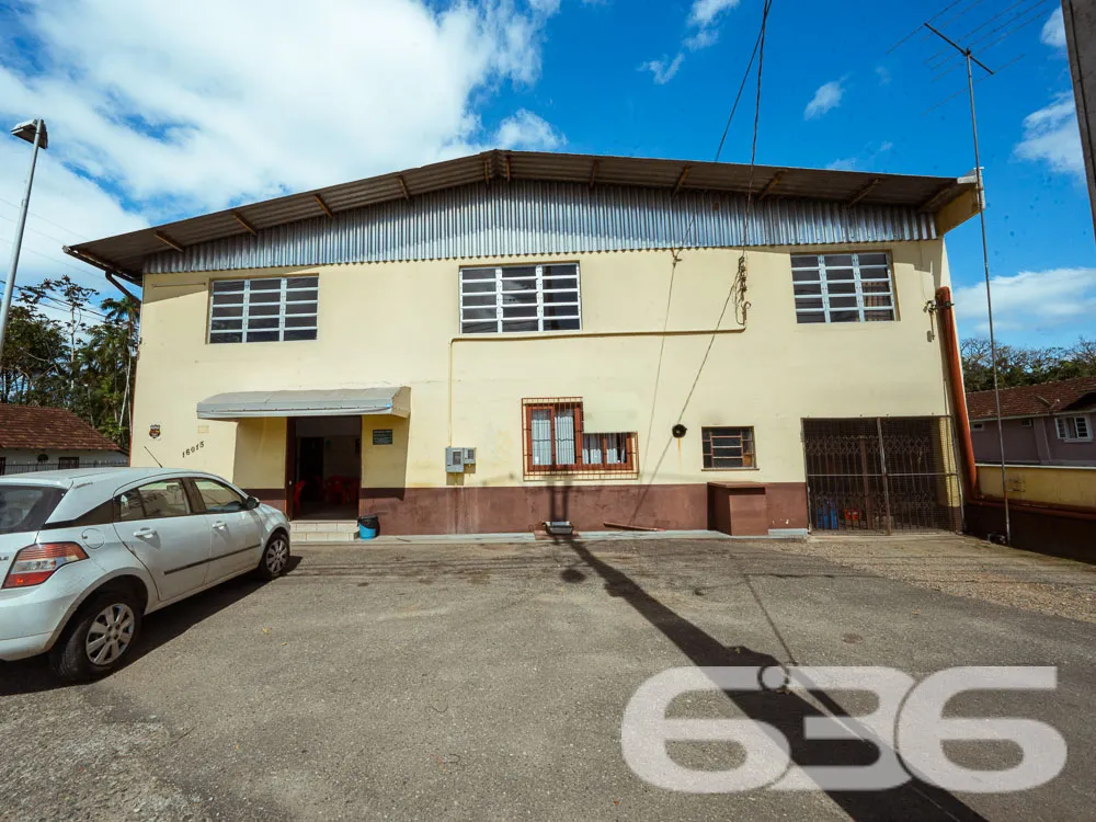 IMÓVEL COMERCIAL NO CENTRO DE PIRABEIRABA: INVISTA