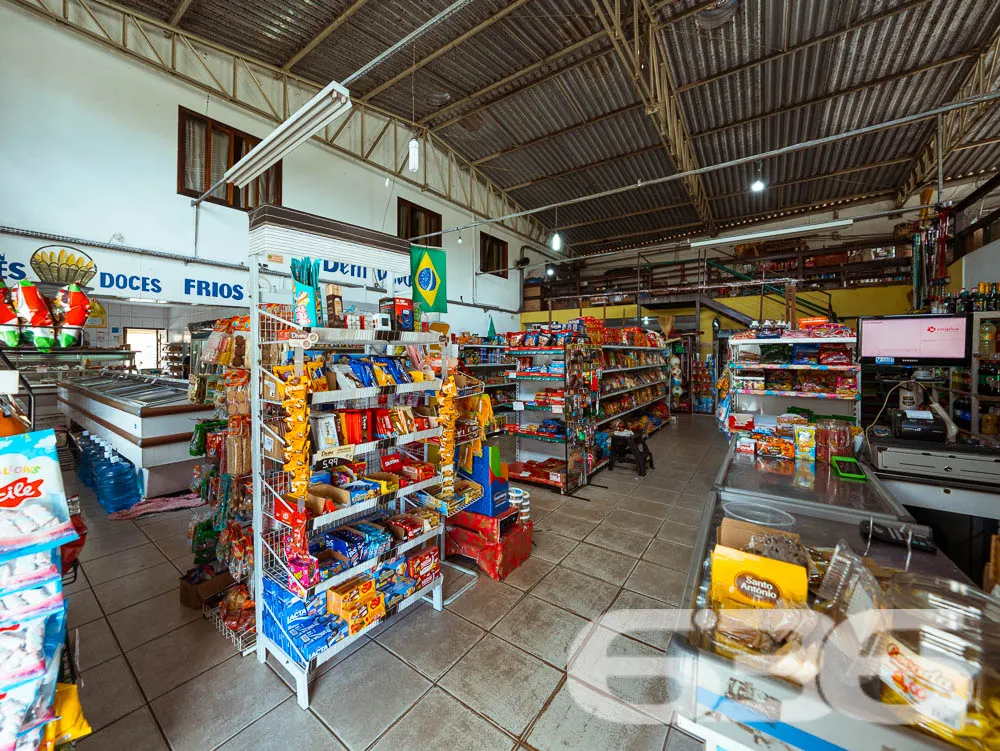 IMÓVEL COMERCIAL NO CENTRO DE PIRABEIRABA: INVISTA