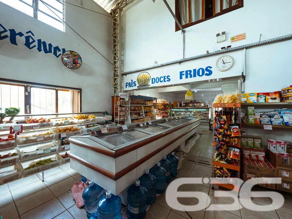 IMÓVEL COMERCIAL NO CENTRO DE PIRABEIRABA: INVISTA