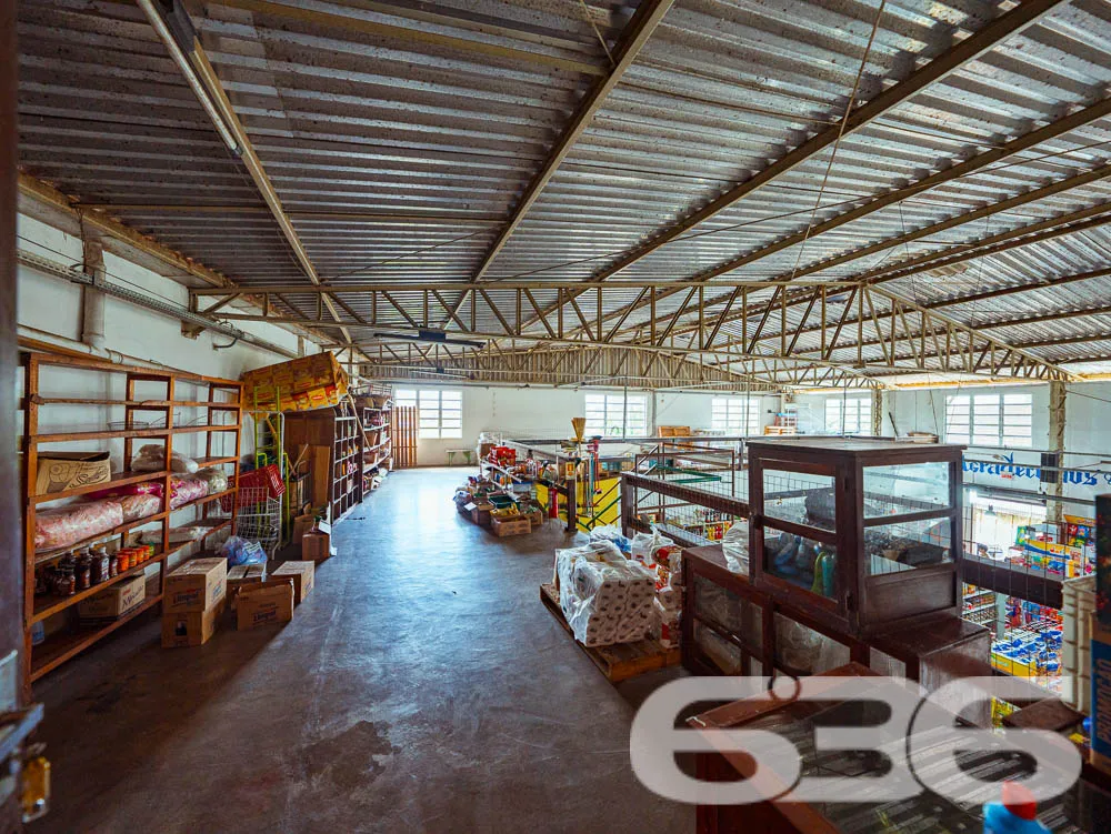 IMÓVEL COMERCIAL NO CENTRO DE PIRABEIRABA: INVISTA