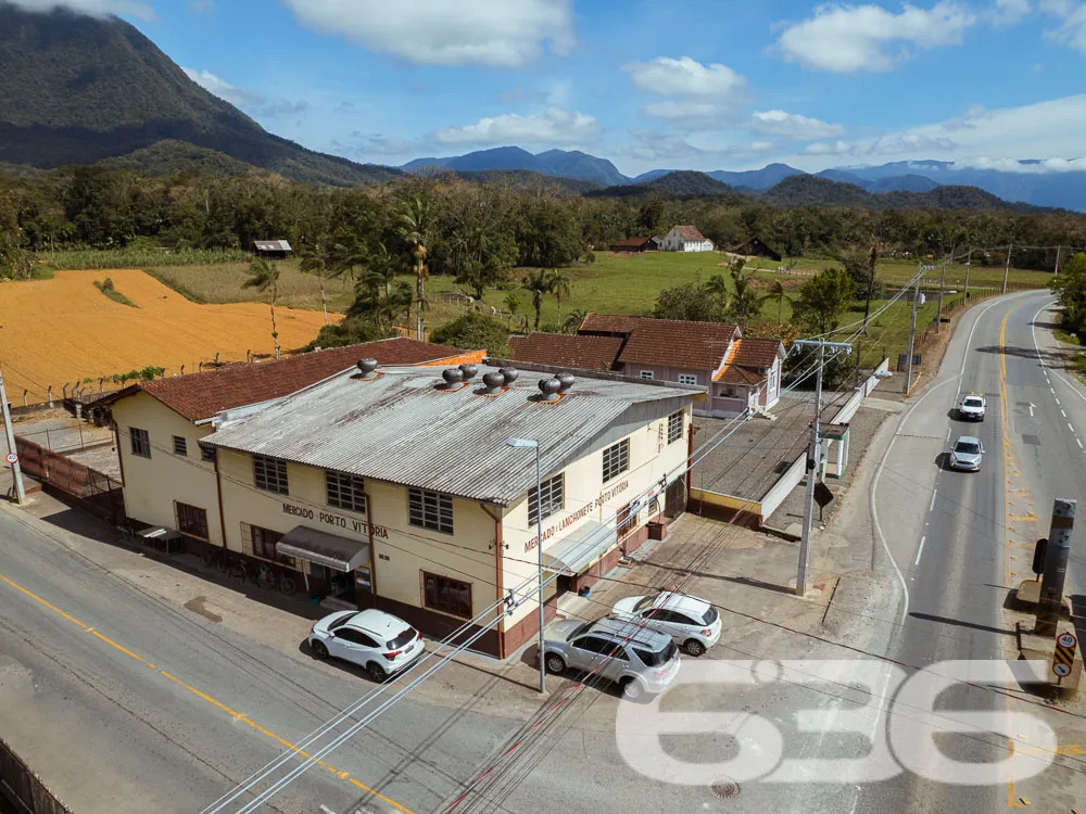 IMÓVEL COMERCIAL NO CENTRO DE PIRABEIRABA: INVISTA