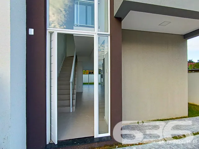 LINDO IMÓVEL COM SUÍTE + 2 QUARTOS EM SÃO FRANCISC