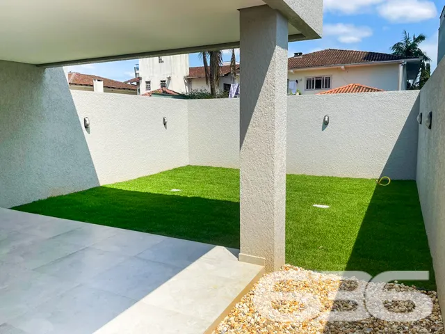 ALTO PADRÃO! BELÍSSIMO IMÓVEL COM 3 SUÍTES NO BAIR