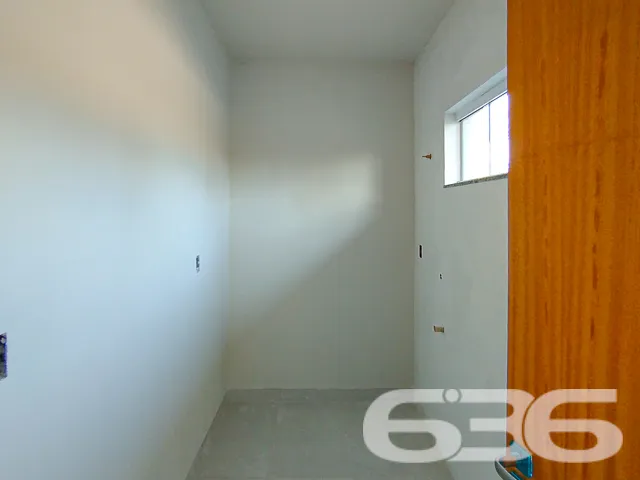 VENDE-SE IMÓVEL COM SUÍTE + DORMITÓRIO EM SÃO FRAN