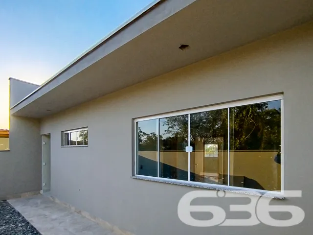 VENDE-SE IMÓVEL COM SUÍTE + DORMITÓRIO EM SÃO FRAN