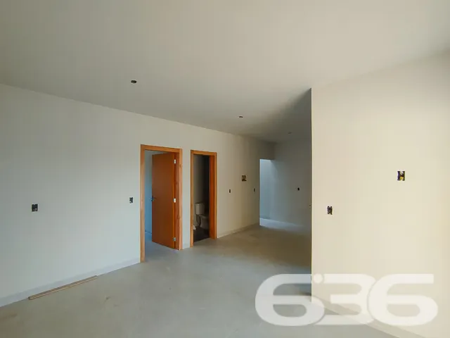 VENDE-SE IMÓVEL COM SUÍTE + DORMITÓRIO EM SÃO FRAN
