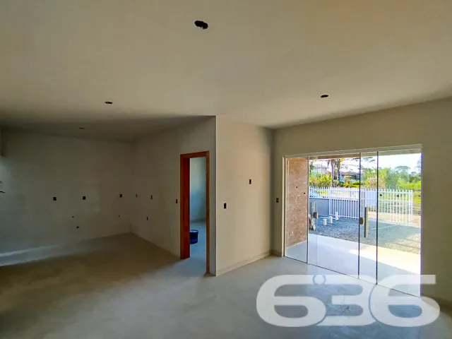 VENDE-SE IMÓVEL COM SUÍTE + DORMITÓRIO EM SÃO FRAN