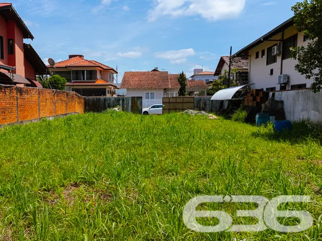 TERRENO PLANO E PRONTO PARA CONSTRUIR À VENDA NO B