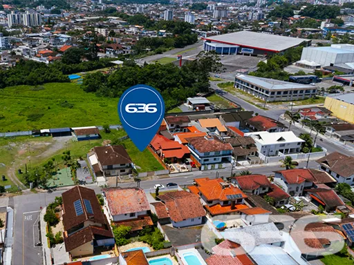 TERRENO PLANO E PRONTO PARA CONSTRUIR À VENDA NO B