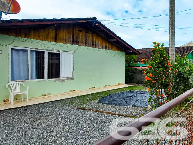 IMÓVEL À VENDA COM AMPLO TERRENO NO BAIRRO IRIRIÚ