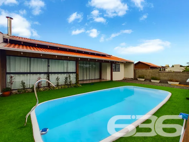 Casa térrea à venda no Balneário de Ervino, em São