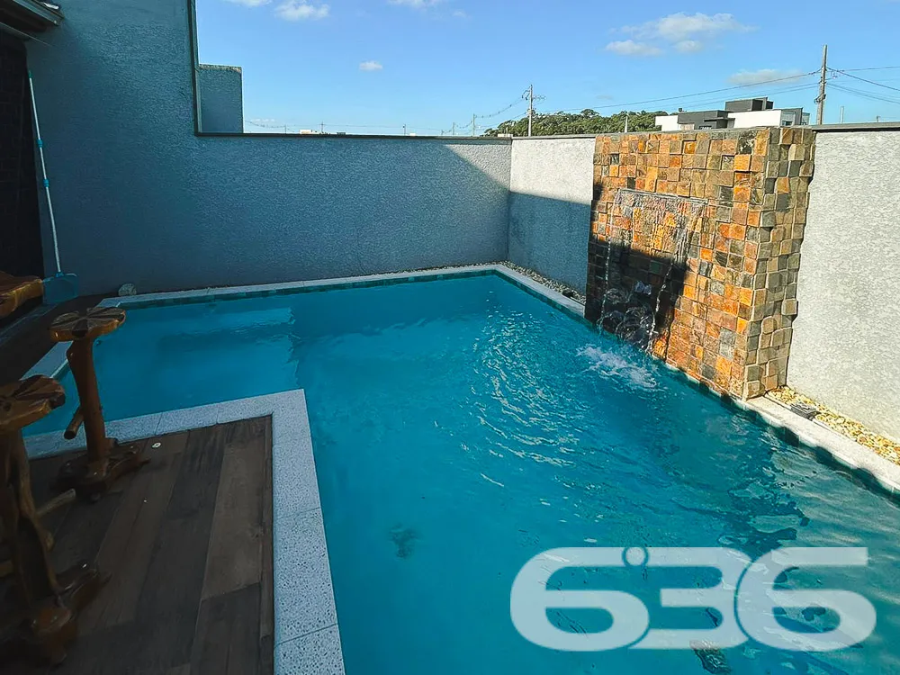 Explore um lar sofisticado e moderno, onde estilo