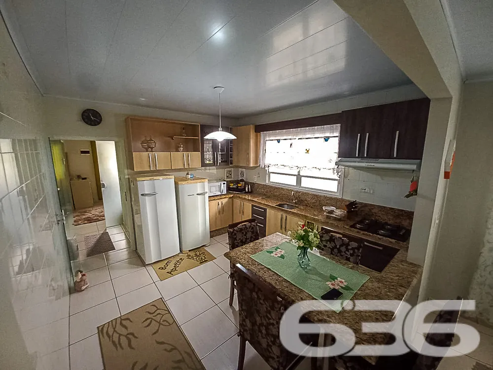Casa Residencial PadrĂŁo em Joinville, SC
Descubra